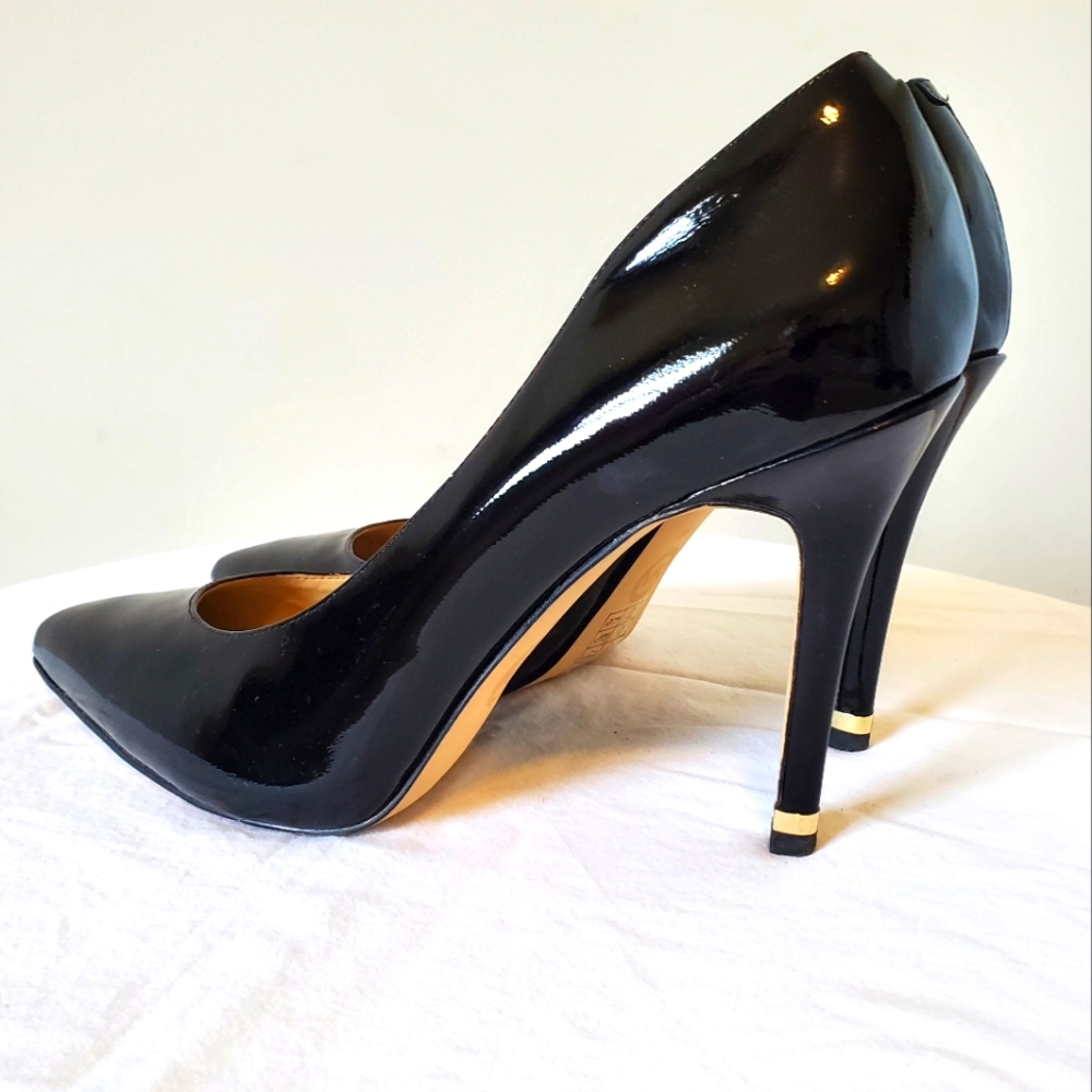 MICHAEL KORS black pumps Size 8
